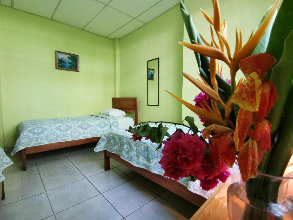 Vista Mar Hotel Бокас-дель-Торо Экстерьер фото